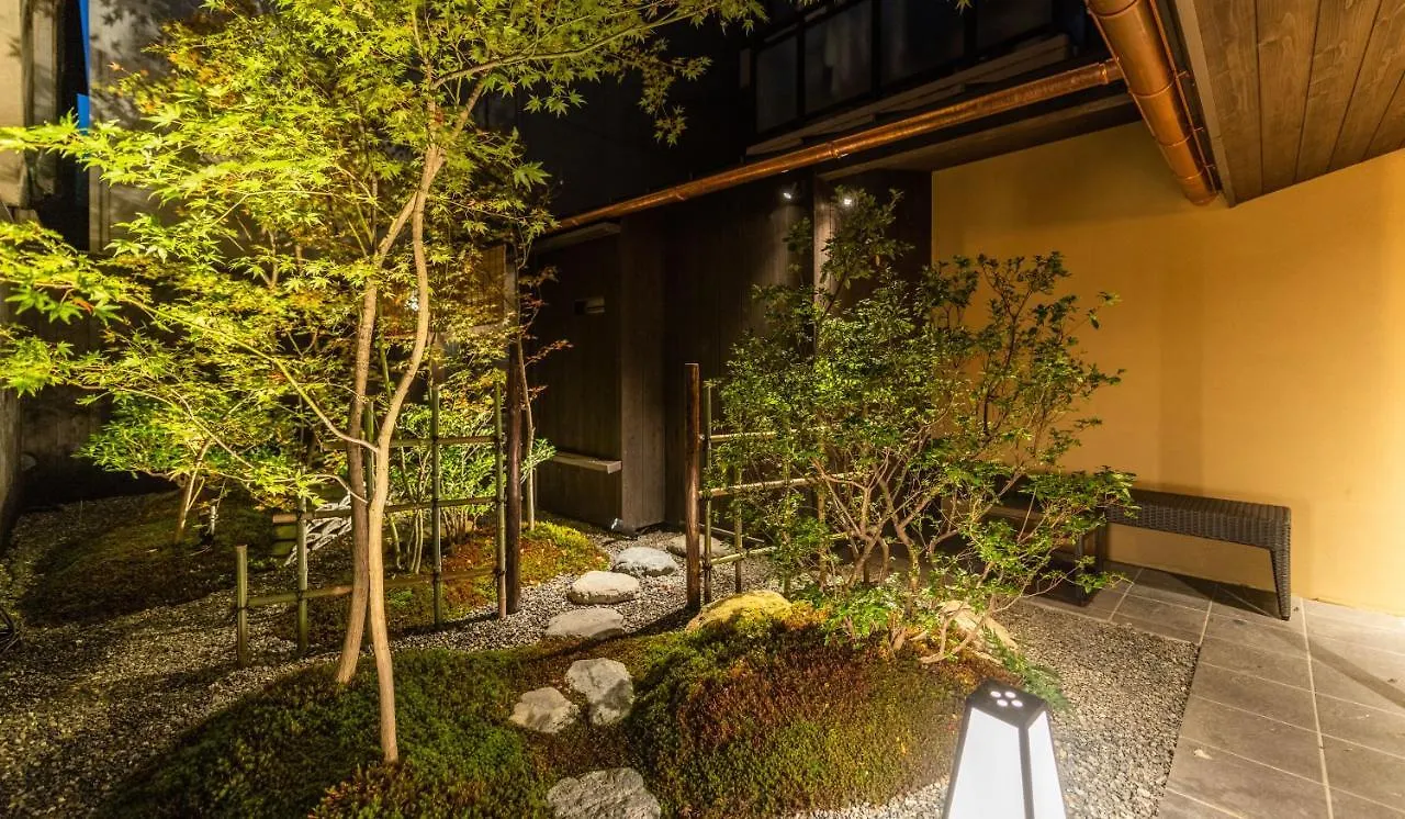 別荘 京都一棟貸し町屋旅館「華・ 吉祥居」